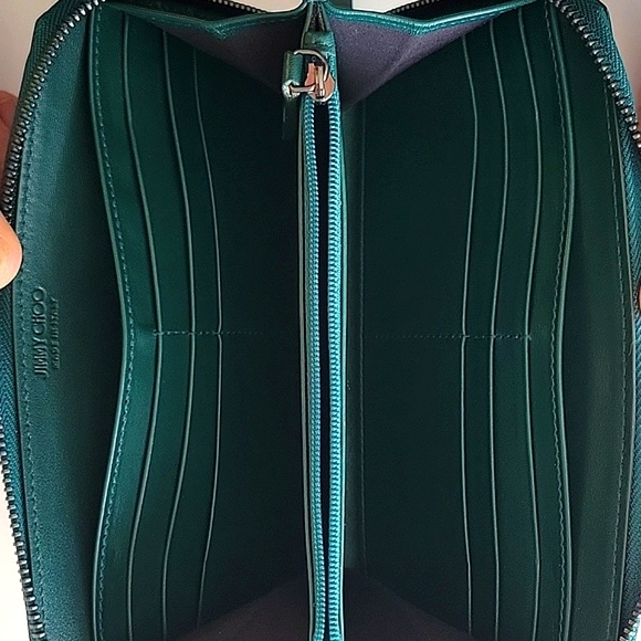 JIMMY CHOO GR Nappa LTHR Star Studded Zip Around 2-Way Wallet w/ CERT Card - Picture 10 of 17